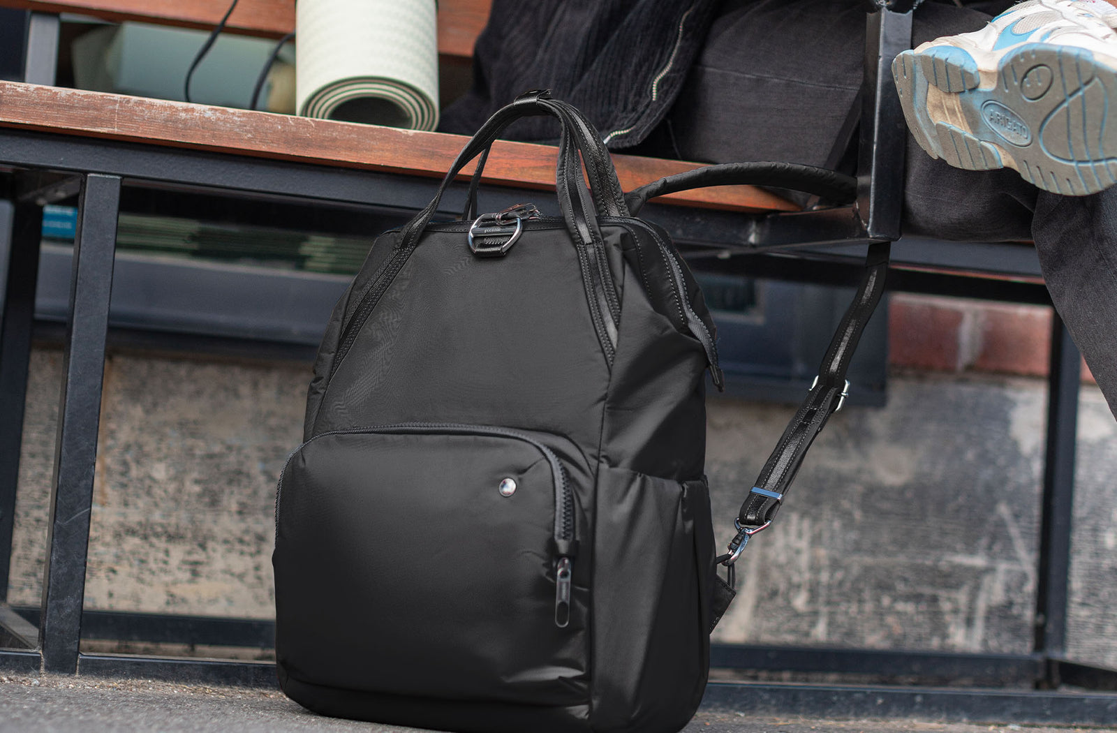 PACSAFE CITYSAFE 200 トラベルバンドバッグ 財布セット PACSAFE CITYSAFE 200 トラベルバンドバッグ 財布セット