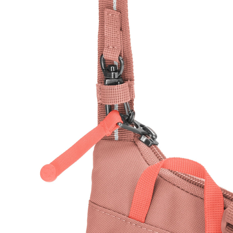 Pacsafe® GO anti-theft tech crossbody, Rose