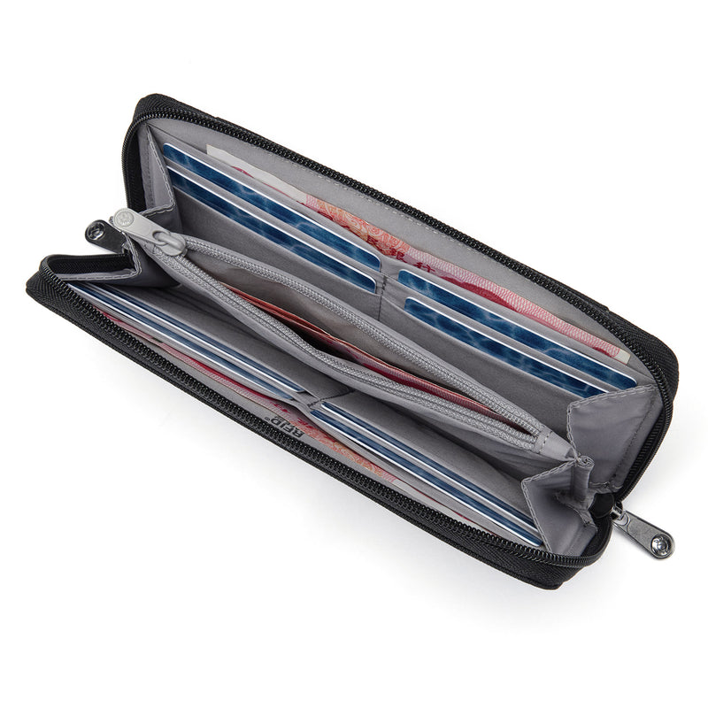 Pacsafe® RFIDsafe™ RFID blocking continental wallet, Jet Black