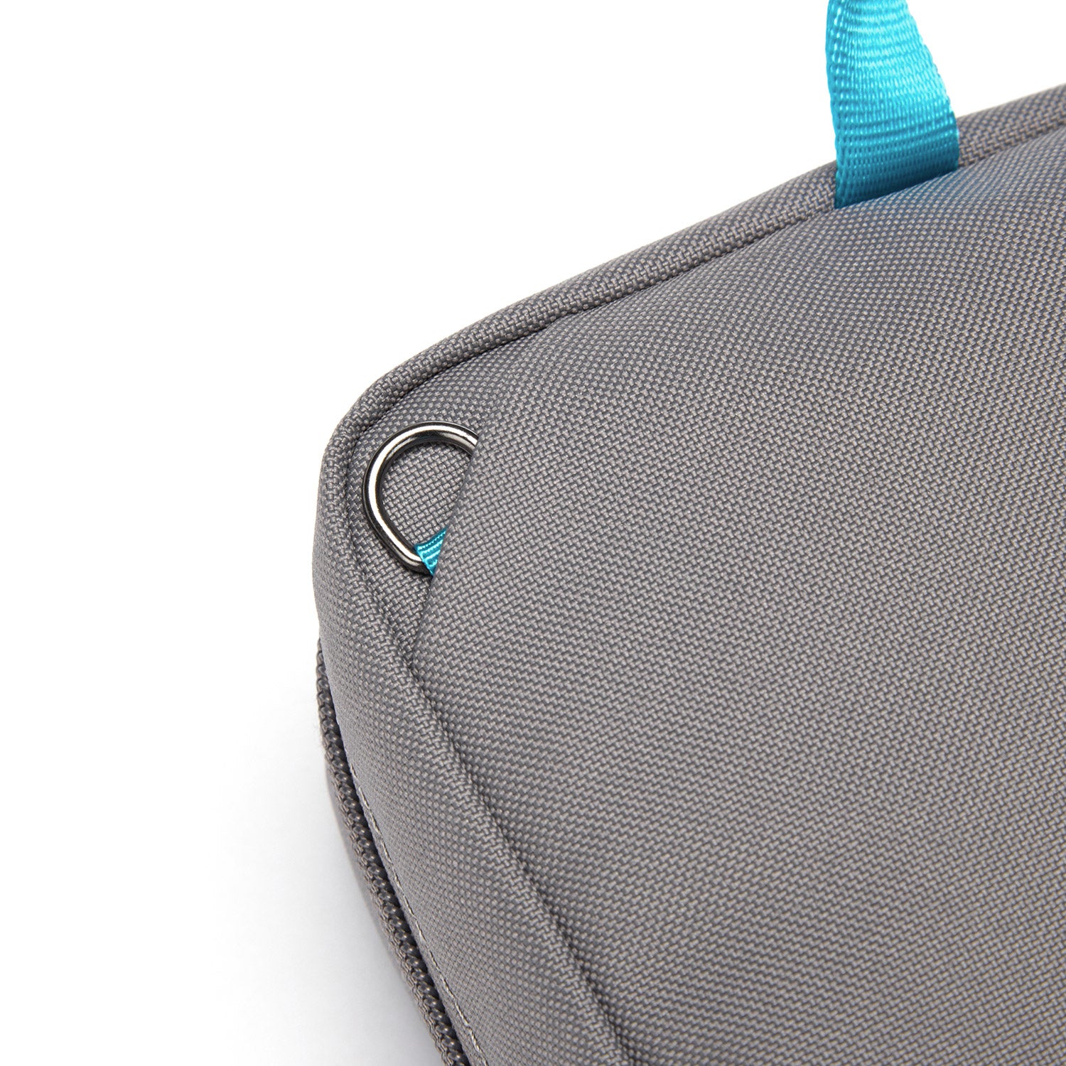 Pacsafe® RFIDsafe™ RFID blocking gear pouch | Pacsafe® – Pacsafe