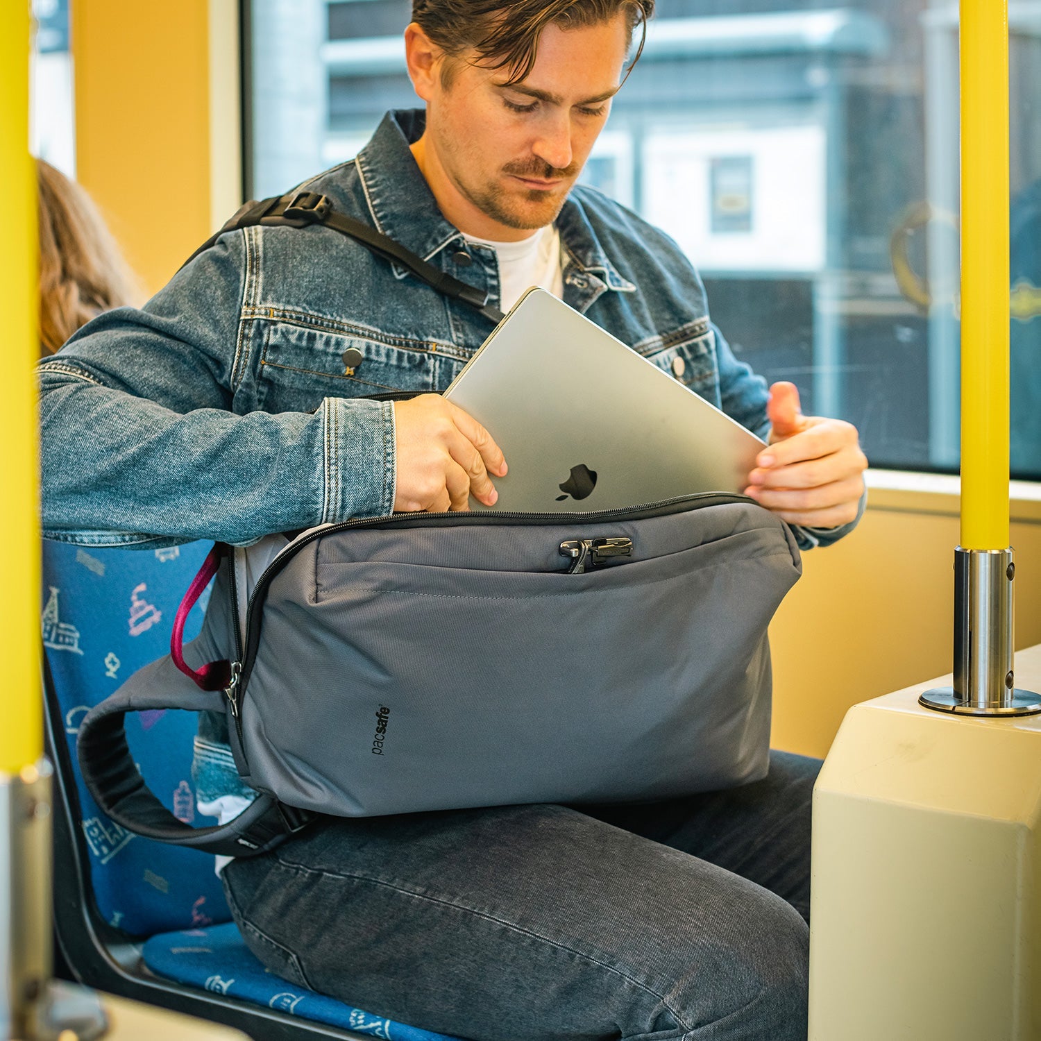 Pacsafe Metrosafe X Commuter Backpack Review